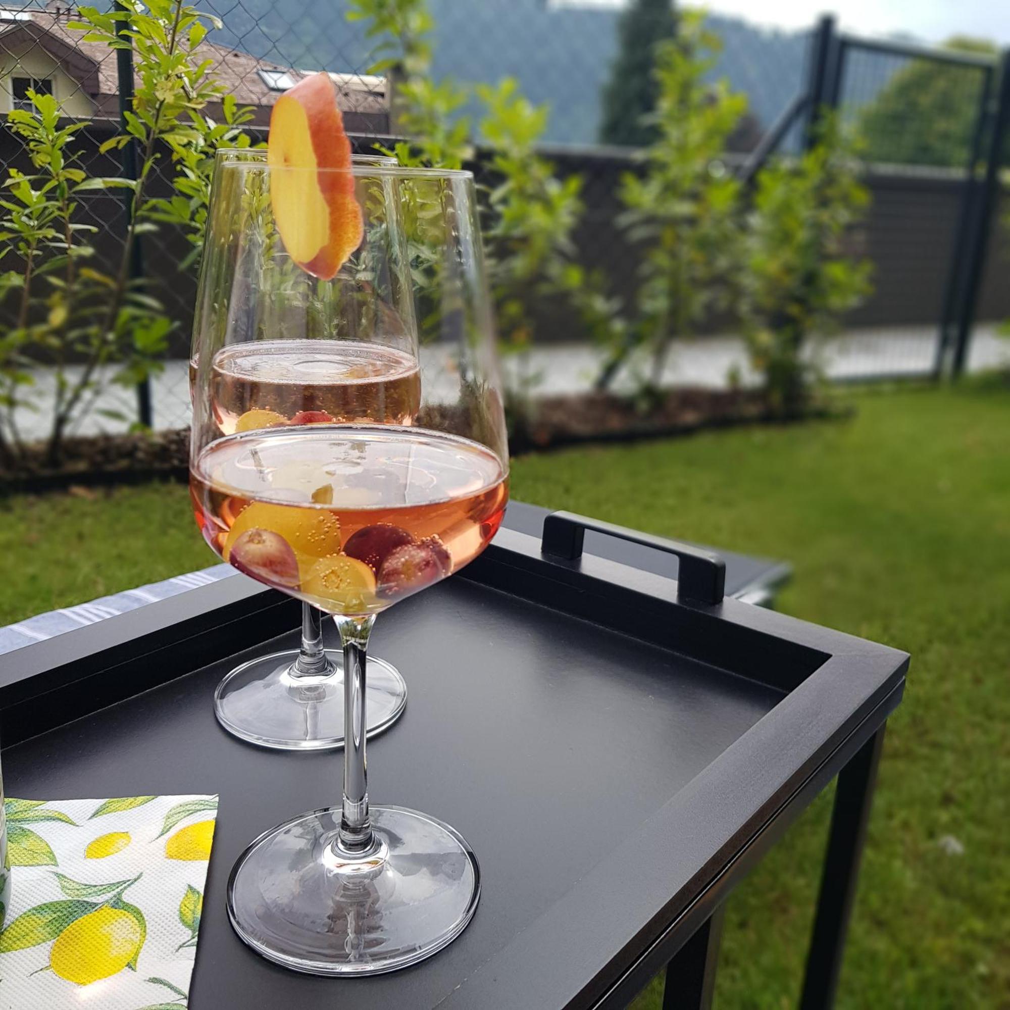 Ferienwohnung Karasek Deluxe 사텐도르프 외부 사진